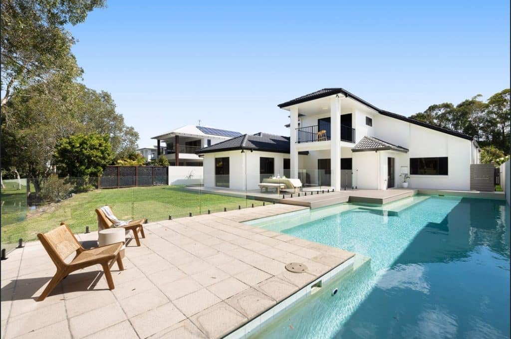 Frameless Glass Pool Fencing Brisbane Northside